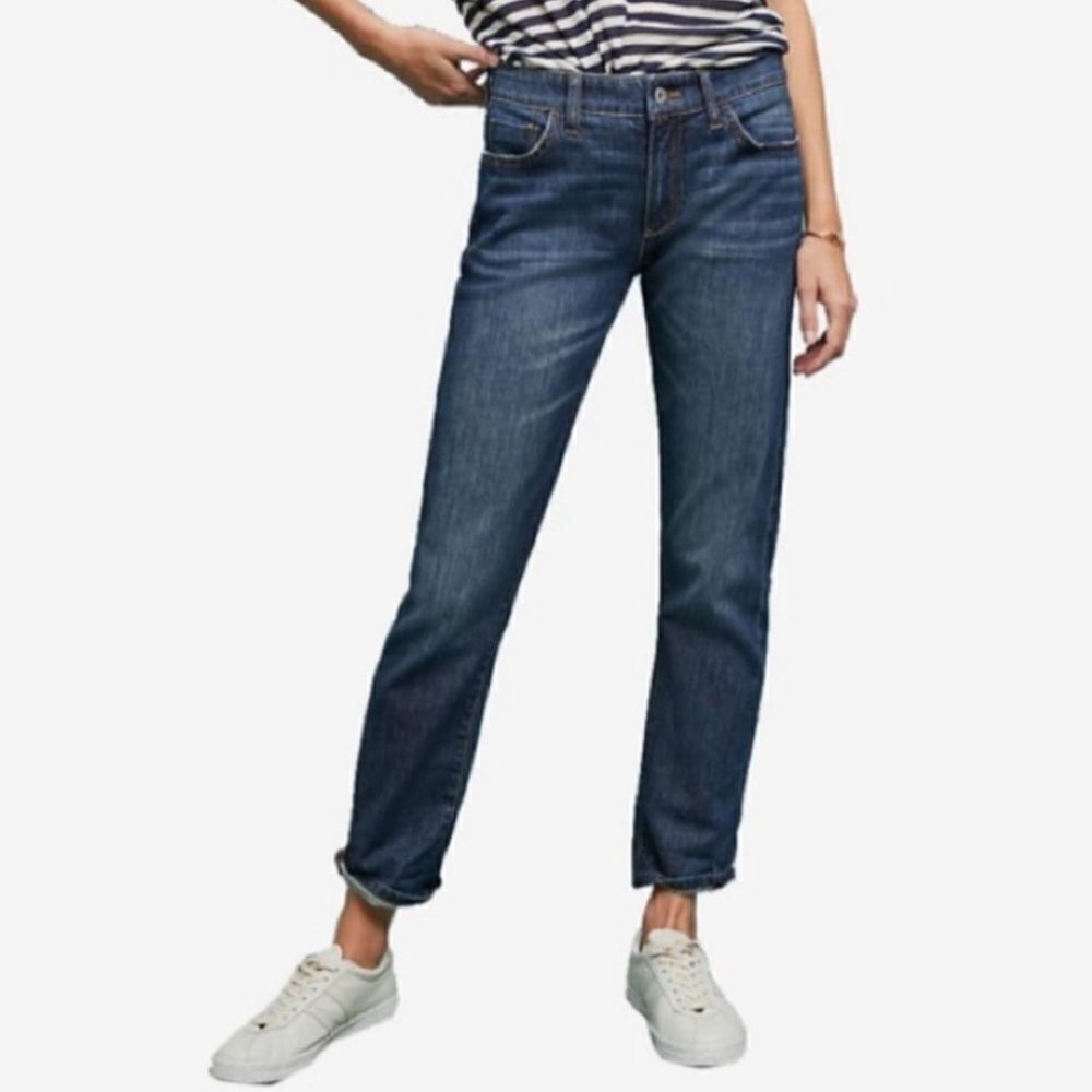 J. Crew Hipslung Blue Jeans (27R)
